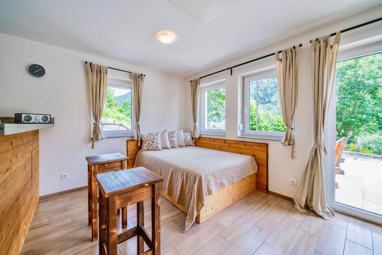 4Luxurioeses Ferienhaus In Traumhafter Landschaft Dobriach Bagian luar foto